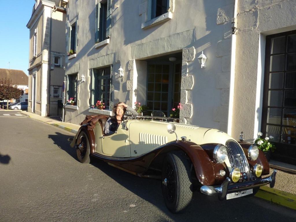 Le Logis Alexandra Bnb La Trimouille Exterior foto