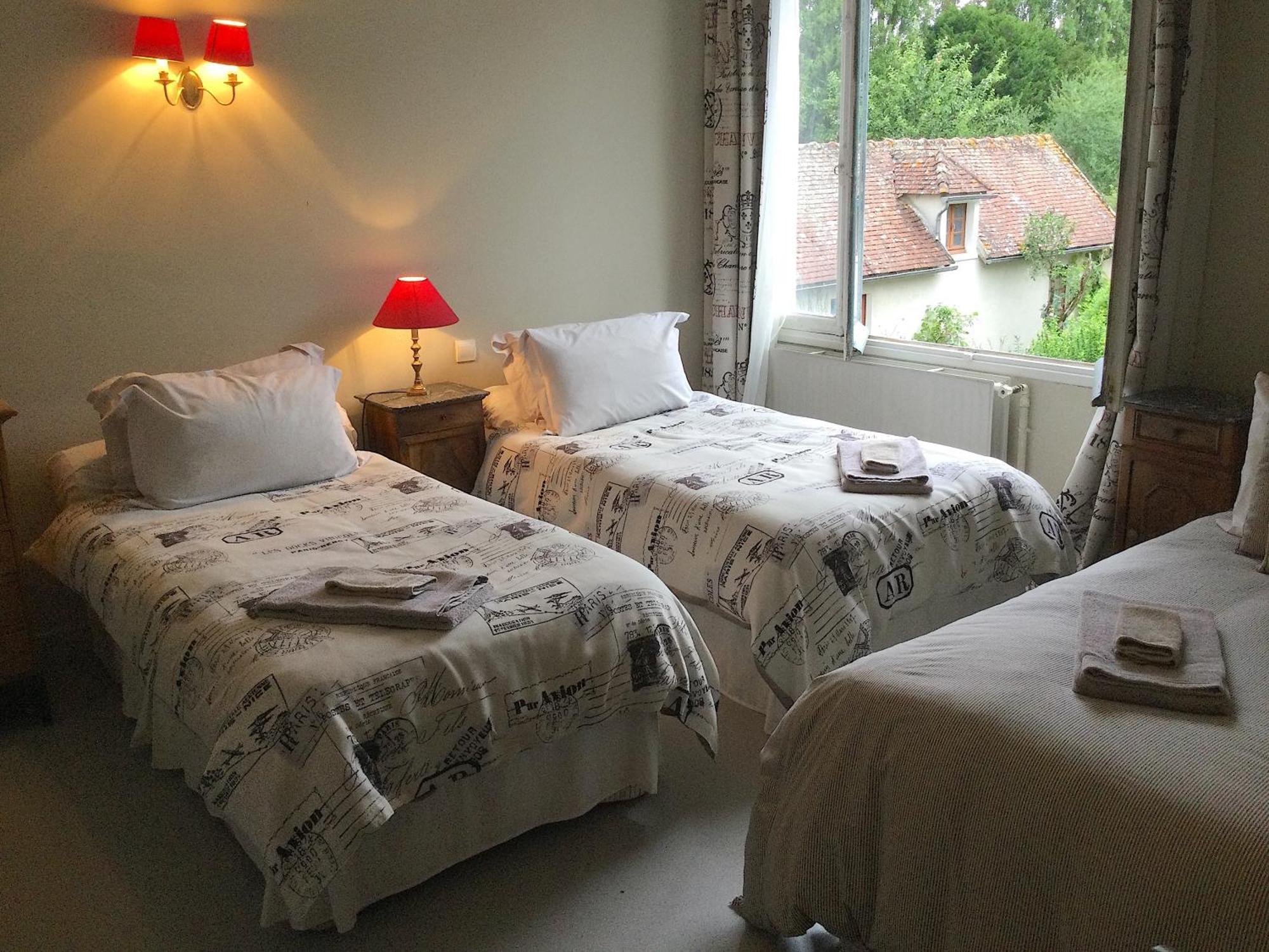 Le Logis Alexandra Bnb La Trimouille Exterior foto