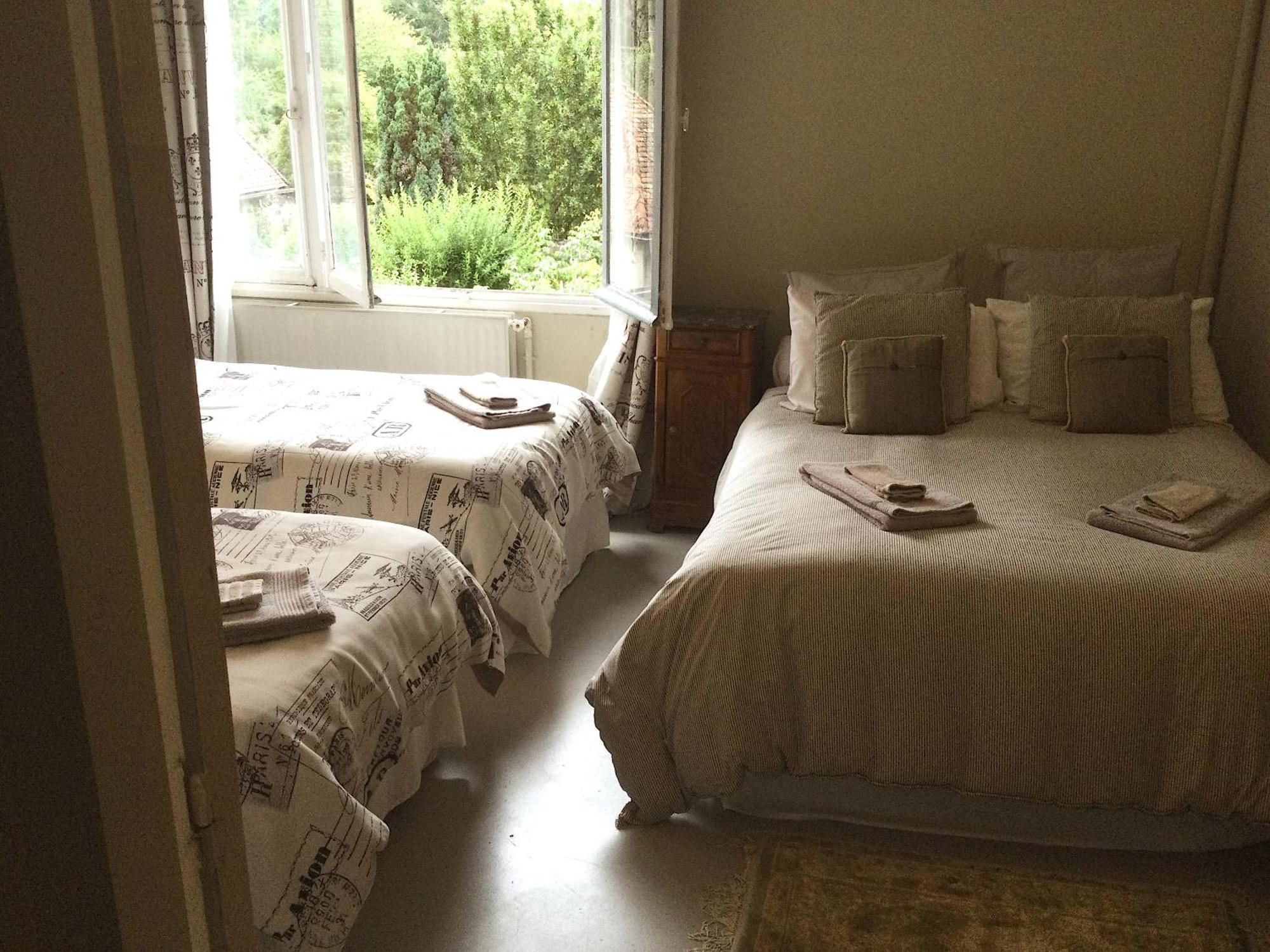 Le Logis Alexandra Bnb La Trimouille Exterior foto