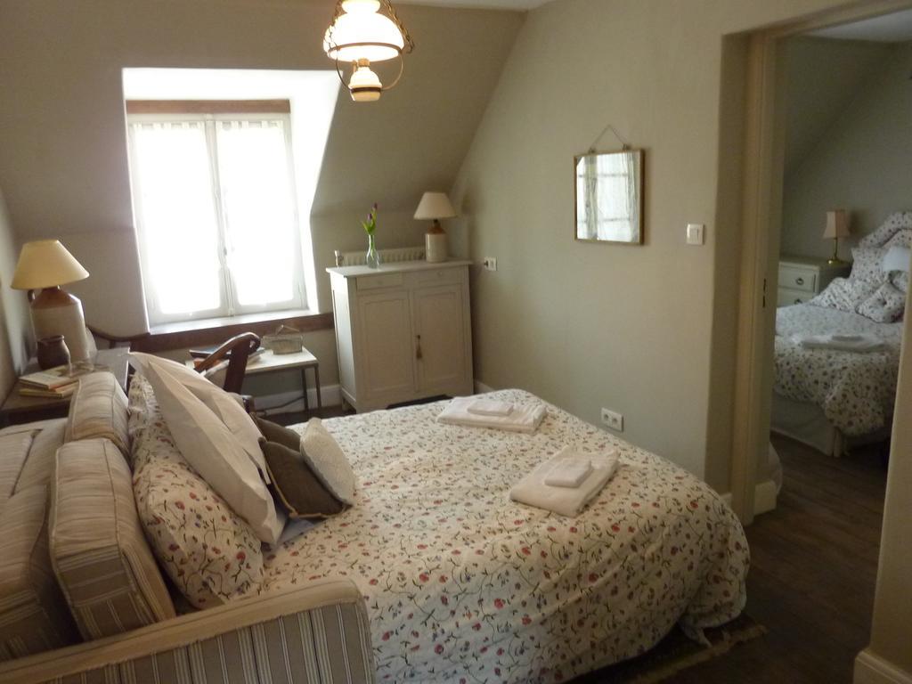 Le Logis Alexandra Bnb La Trimouille Exterior foto