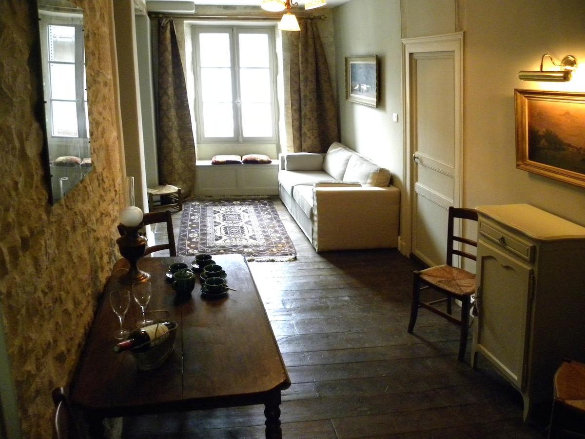 Le Logis Alexandra Bnb La Trimouille Exterior foto